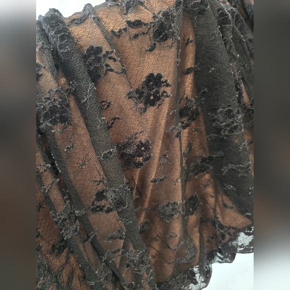 BCBG Maxazria One-Shoulder Floral Aplique Lace Dress Ruched Mini Black Size 10 M - Picture 9 of 14